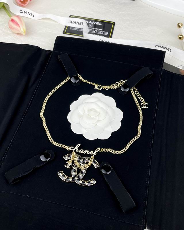 Chanel necklace 1lyx32 (2)